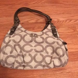 Coach style 17020 in Gray/Cream